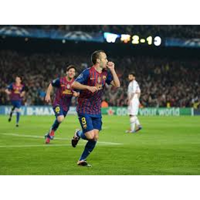 FC Barcelona 2011-12 Home Andres Iniesta #8 Jersey Mens Large Nike CWC Patch Vintage
