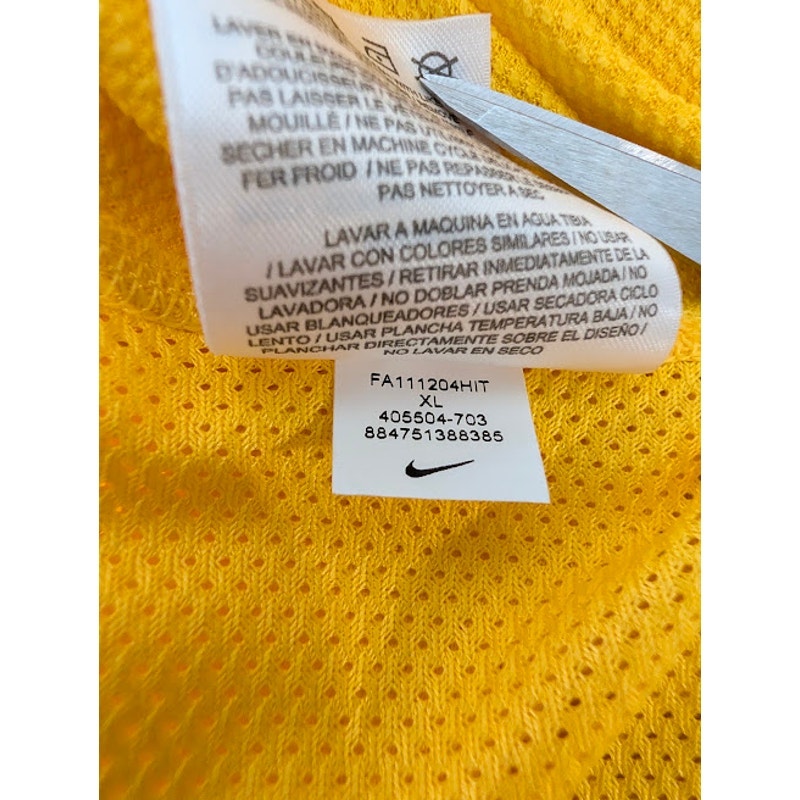 Brazil 2011 Home Neymar #11 Jersey Mens XL Nike Copa America Yellow Authentic