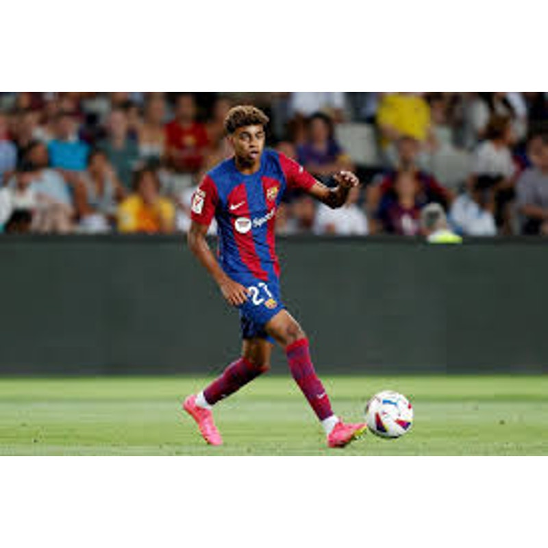 FC Barcelona 2023-24 Home Lamine Yamal Jersey - Men's Large - NWT