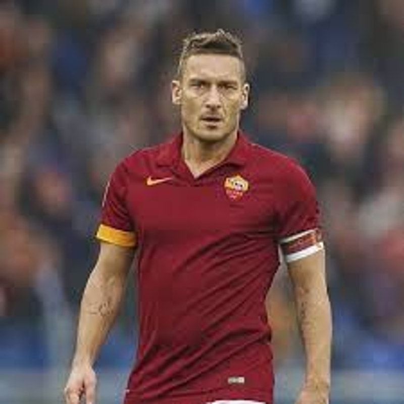 AS Roma 2014-2015 Home Totti Jersey Soccer Futbol Rare Authentic Nike Kit Large