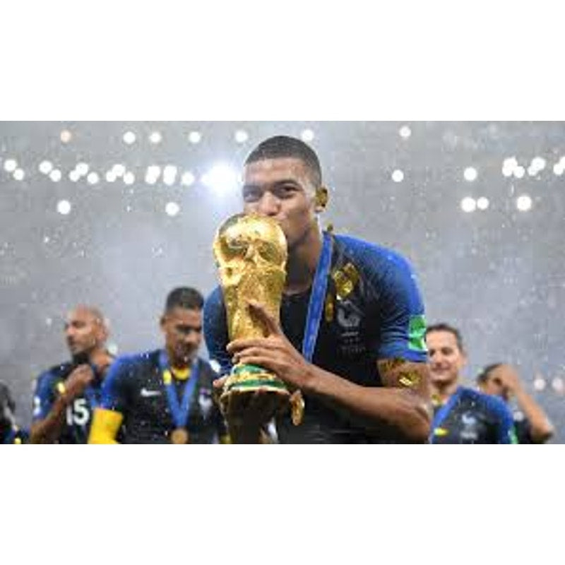 France 2018 Home Mbappé Jersey – Men’s Large | World Cup Fully Patched Shirt