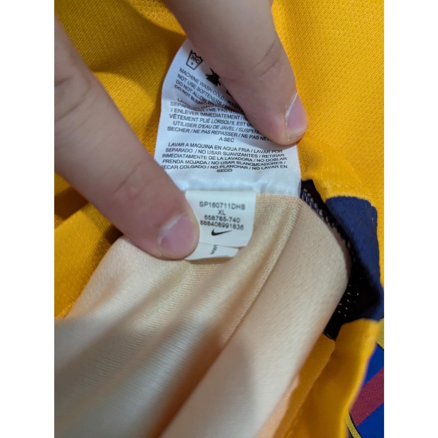 FC Barcelona 2015-16 Away Lionel Messi Jersey Men XL - Authentic Nike Kit