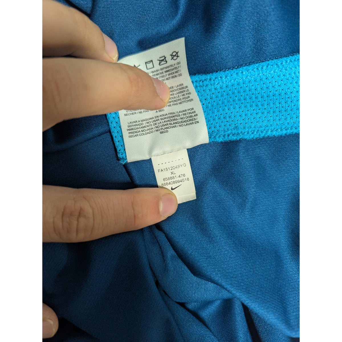 Manchester City 2015-16 Sergio Aguero Away Jersey Men’s XL Nike UCL Soccer Shirt