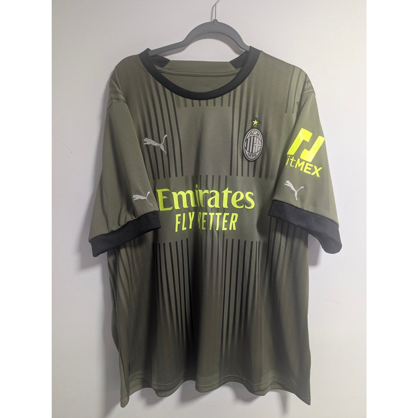 AC Milan 2022–23 Third Ibrahimović Jersey – Men’s XXL | Puma Football Shirt