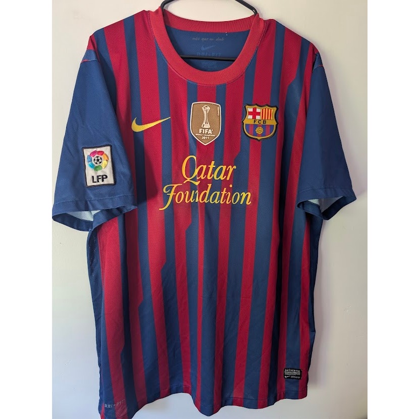 FC Barcelona 2011-12 Home Andres Iniesta Jersey Men's XL Nike FIFA Club World Cup Champions Patch Rare