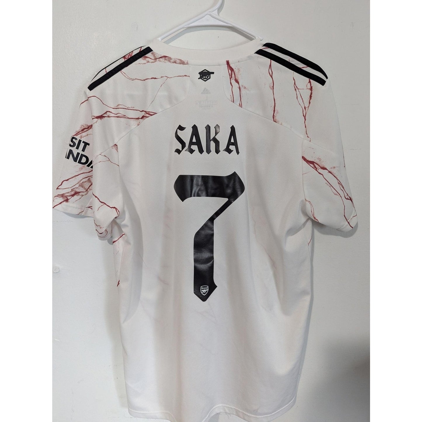 Arsenal 2020-21 Away Bukayo Saka Jersey – No. 7 – Men’s Large – Marble Design