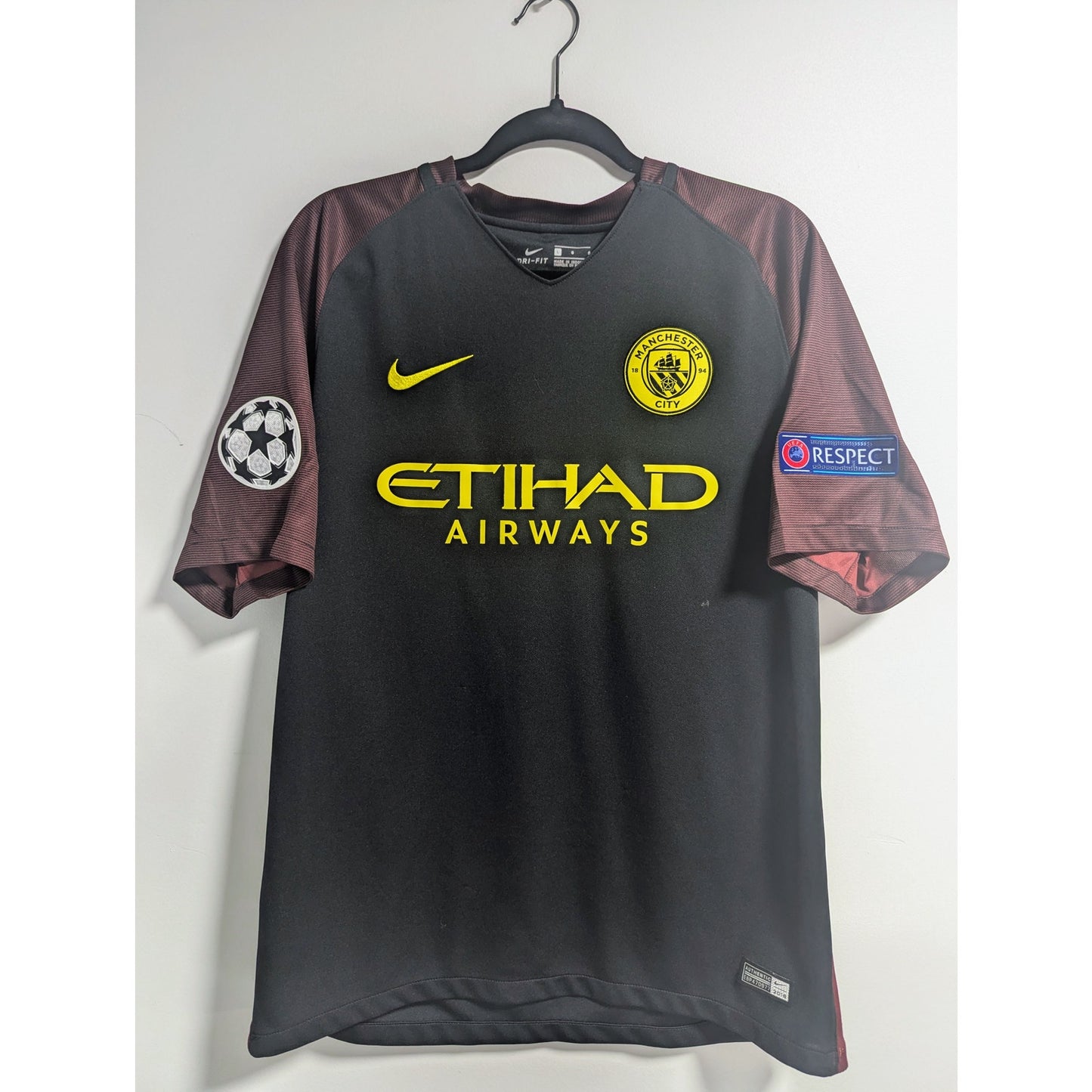 Manchester City 2016-17 Kun Aguero Third Jersey Men’s Large Nike UCL Soccer Shirt
