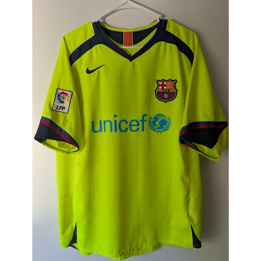 FC Barcelona 2006-07 Third Ronaldinho #10 Jersey Mens Large Nike Yellow