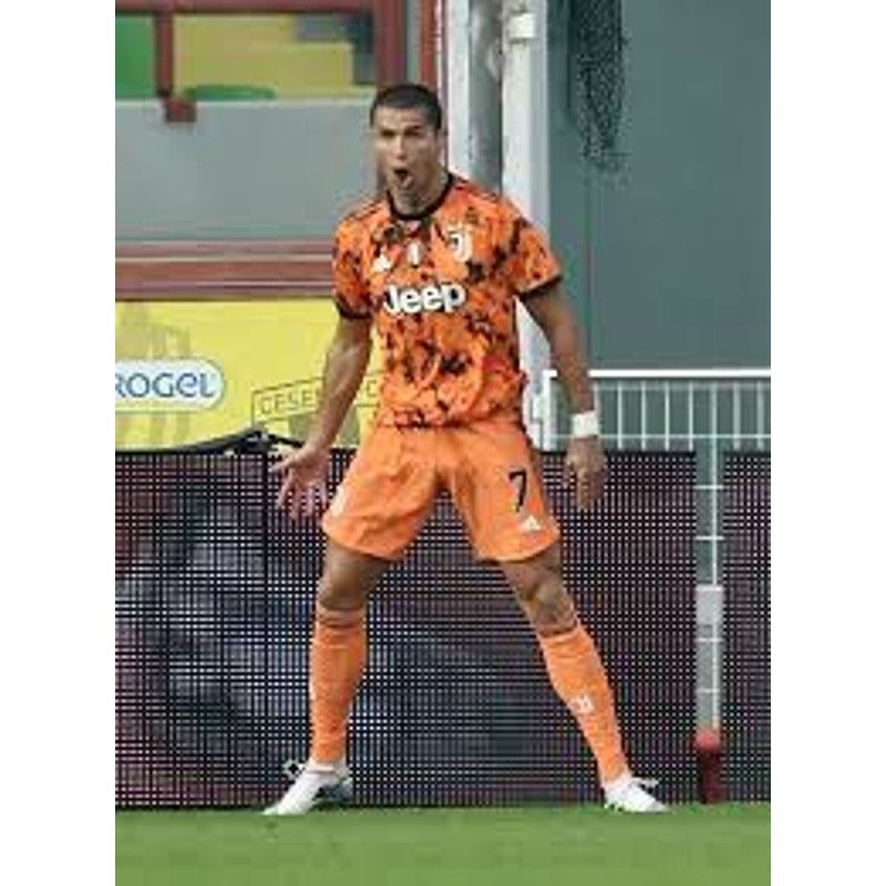 Juventus 2020-21 Third Ronaldo Jersey Men’s L Authentic Adidas Rare Orange Kit