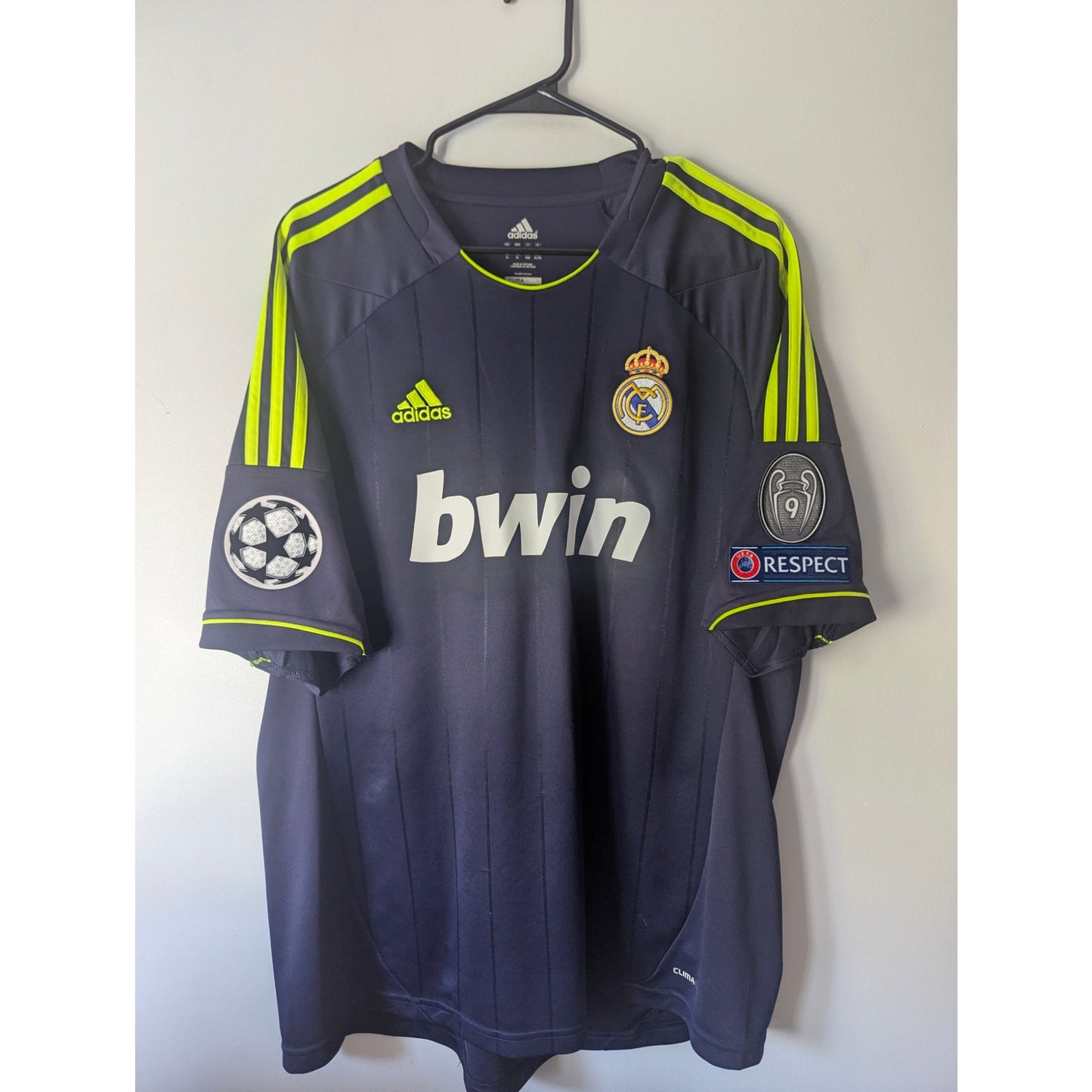 Real Madrid 2012–13 Away Ronaldo Jersey – Men’s XL | UCL Fully Patched CR7 Shirt