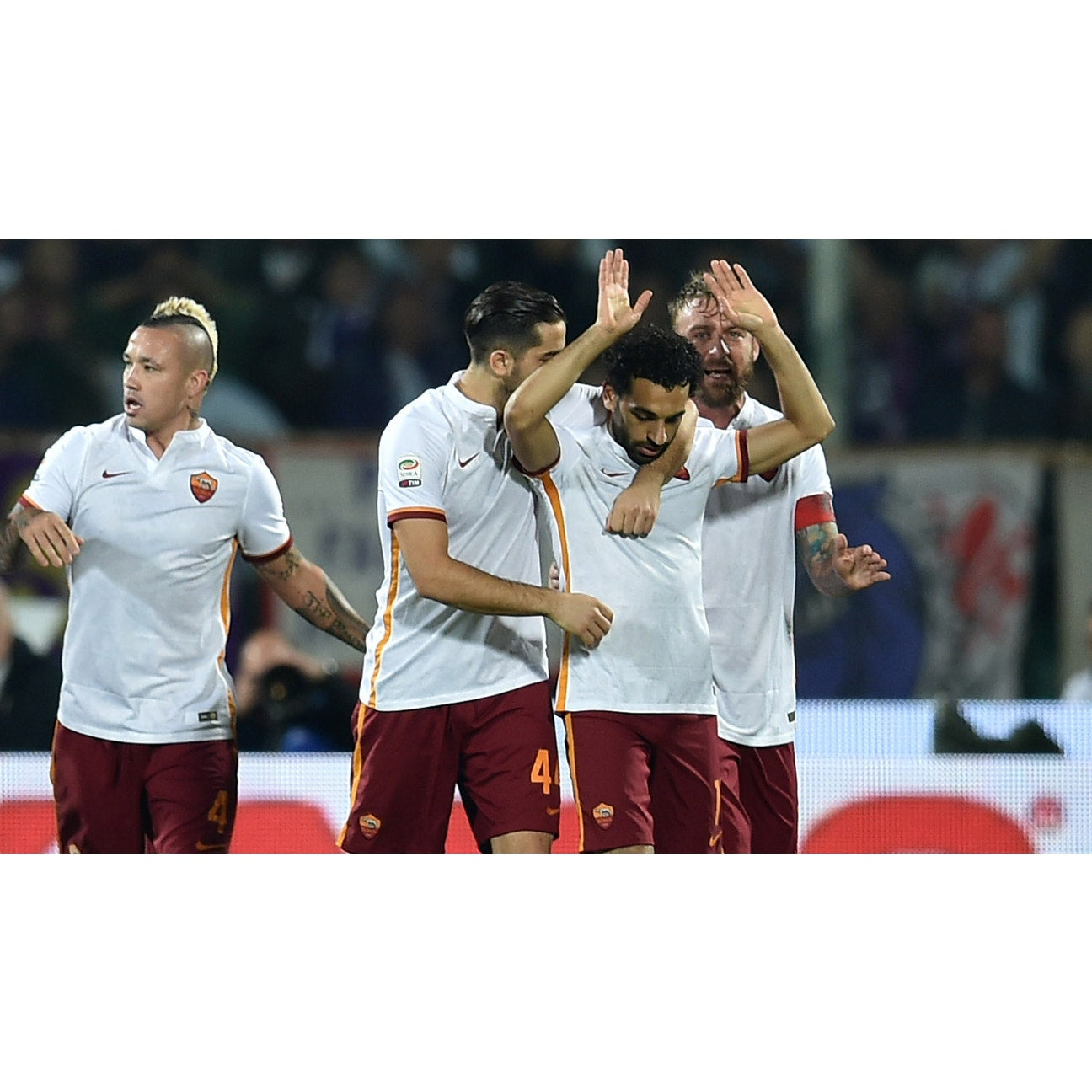 AS Roma 2015–16 Away Salah Jersey – Men’s Large | Serie A Patched Nike Shirt