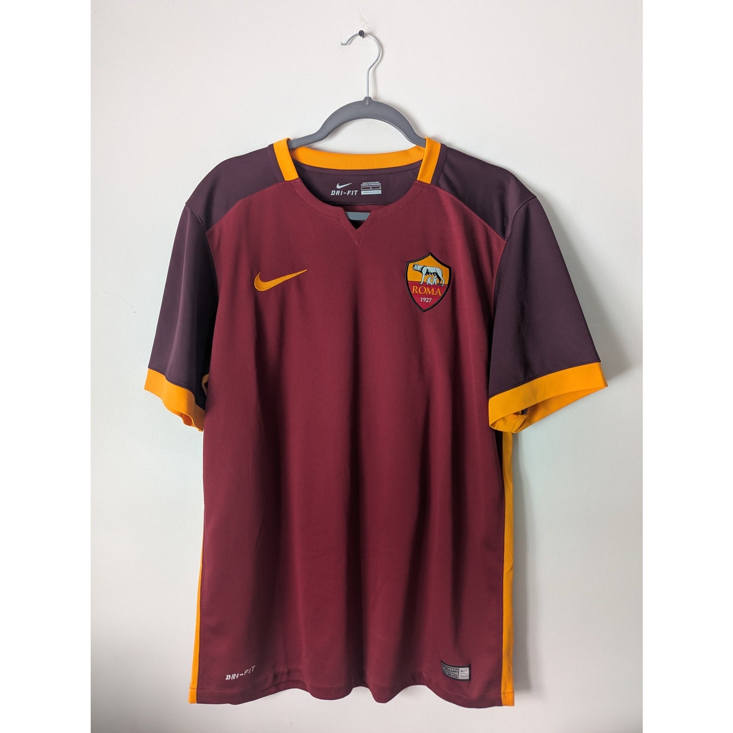 AS Roma 2015-16 Home Francesco Totti Jersey - Men's Large