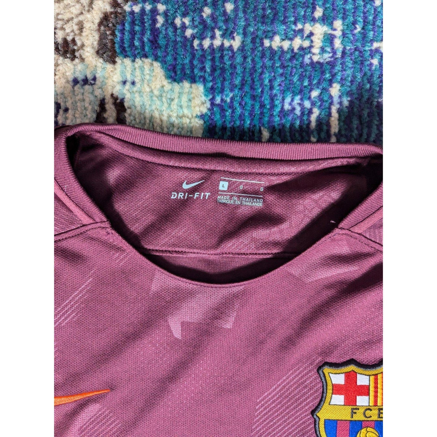 FC Barcelona 2017-18 Third Jersey – Andrés Iniesta #8 – Men’s Large