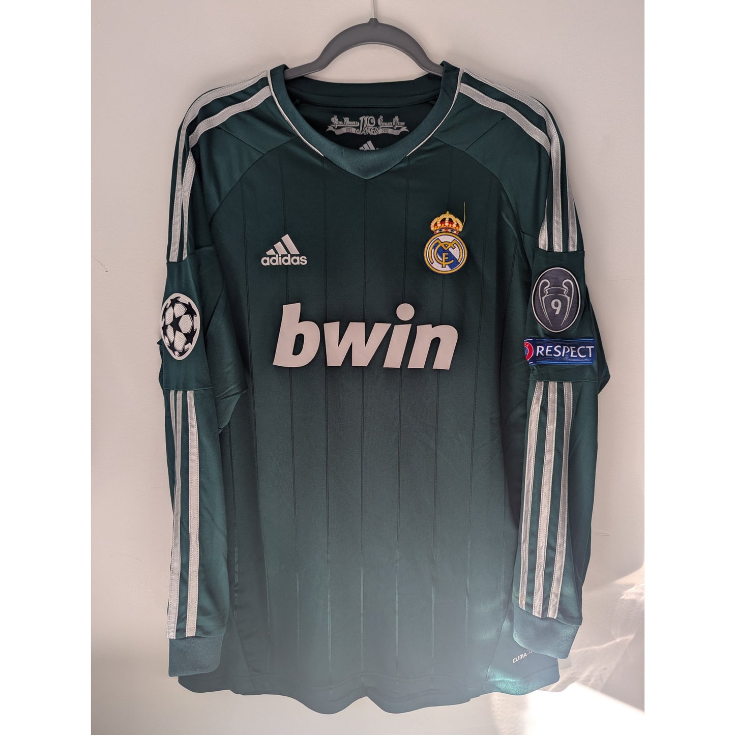 Real Madrid 2012-13 Third Ozil Jersey LS Men's XL Authentic Adidas Kit