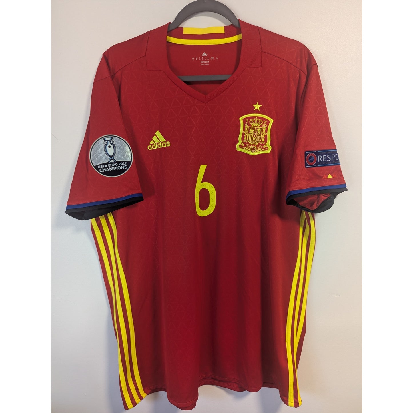 Spain 2016 Andres Iniesta Home Jersey Men’s XL Adidas Euro 2016 Soccer Shirt