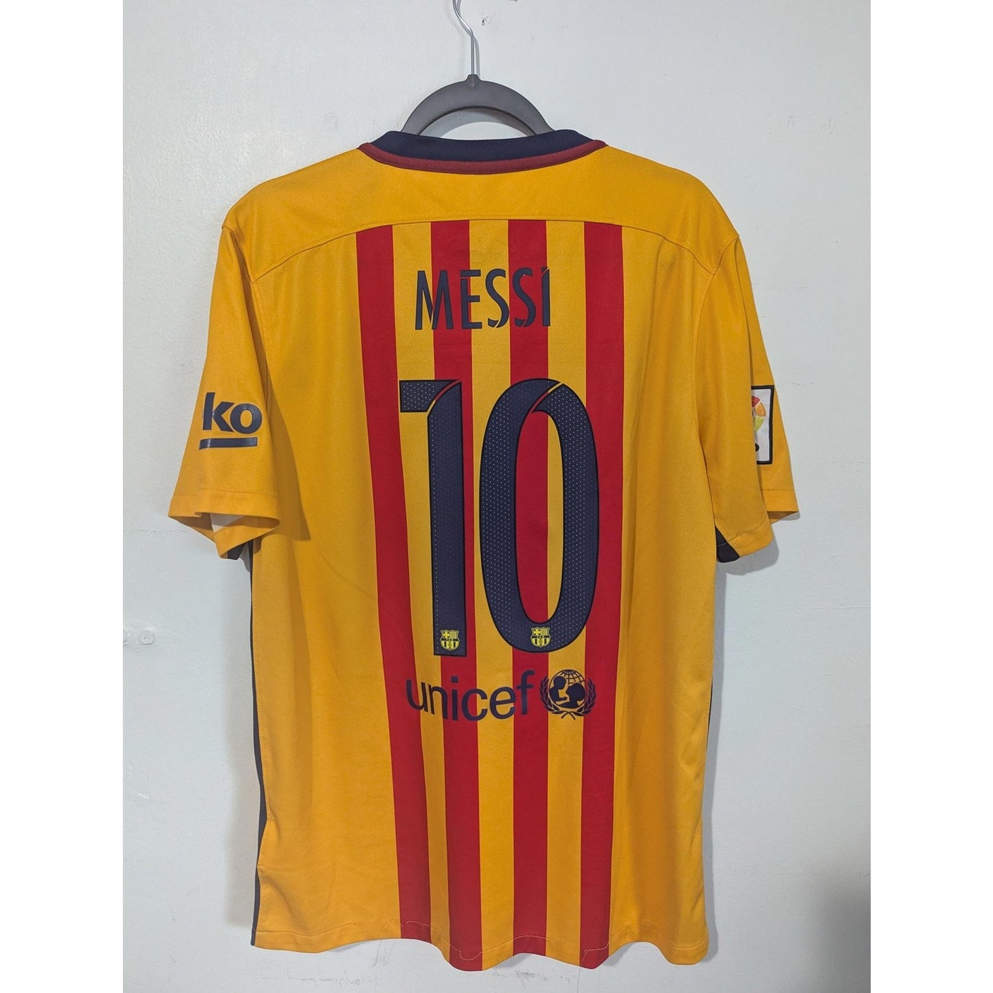 FC Barcelona 2015-16 Away Lionel Messi Jersey - Men's Large