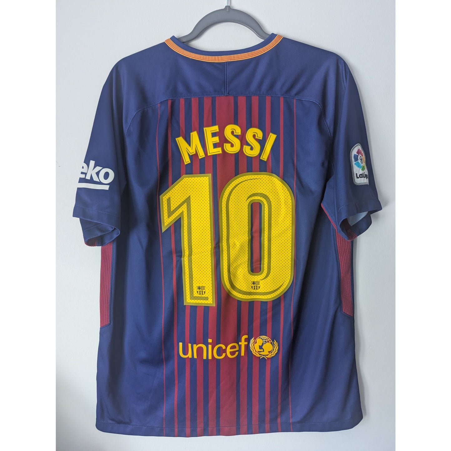 FC Barcelona 2017-18 Home Lionel Messi Jersey - Men's Large