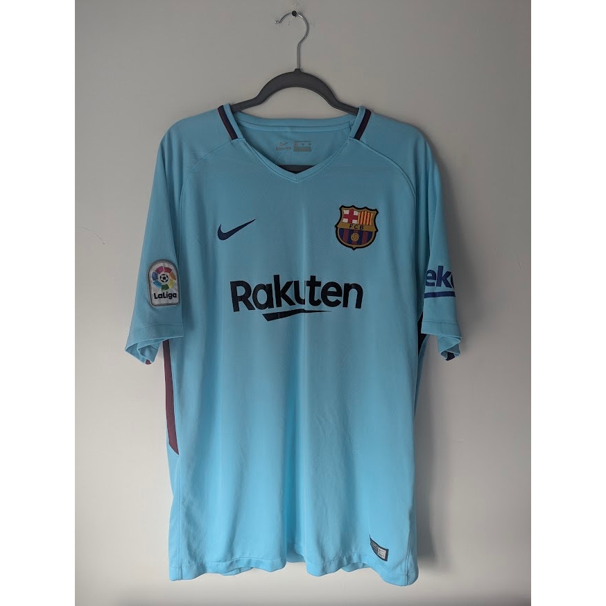 FC Barcelona 2017–18 Away Suárez Jersey – Men’s XL | La Liga Patched Nike Shirt