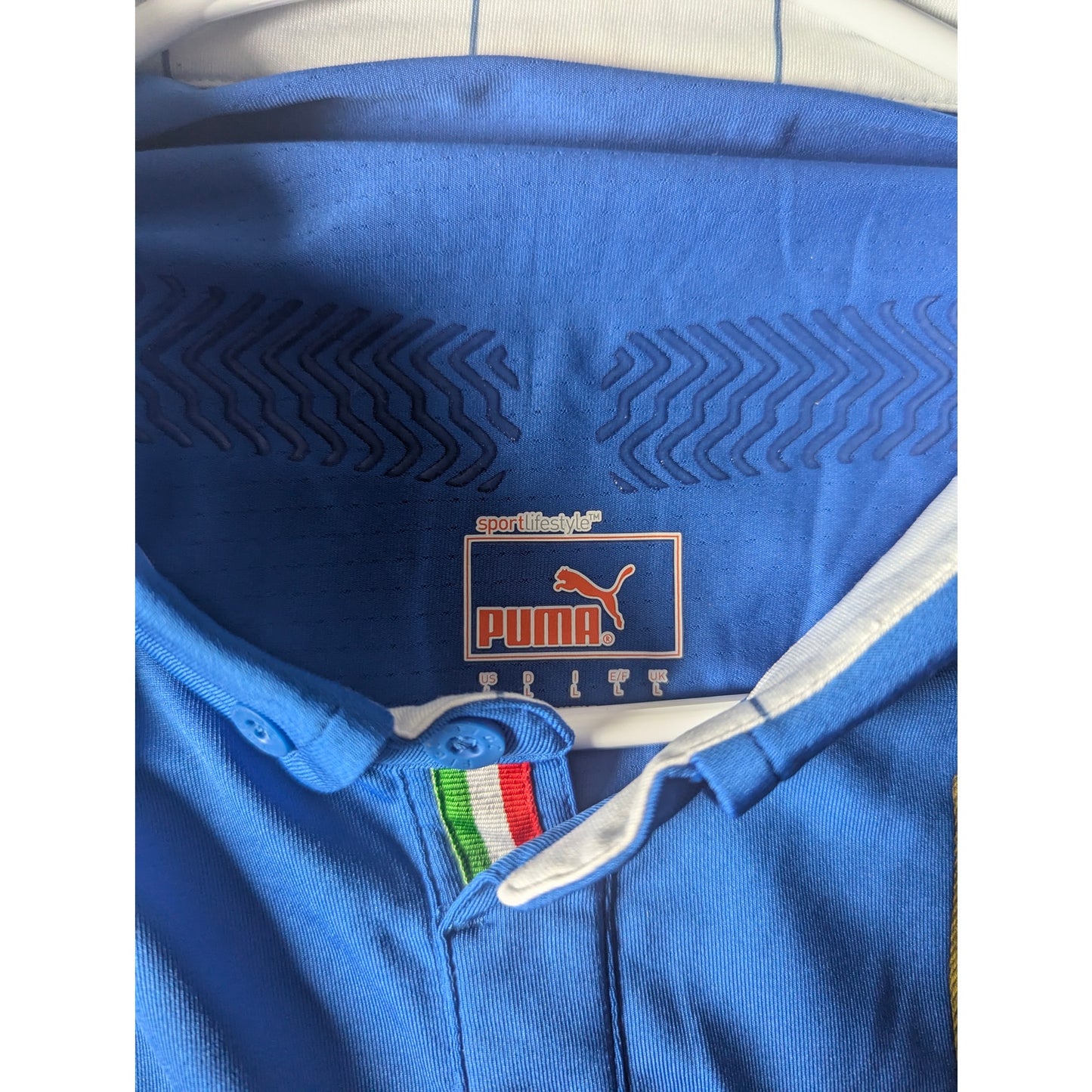 Italy 2014 Home Jersey - Men's Large - Matchday Kitroom Edition