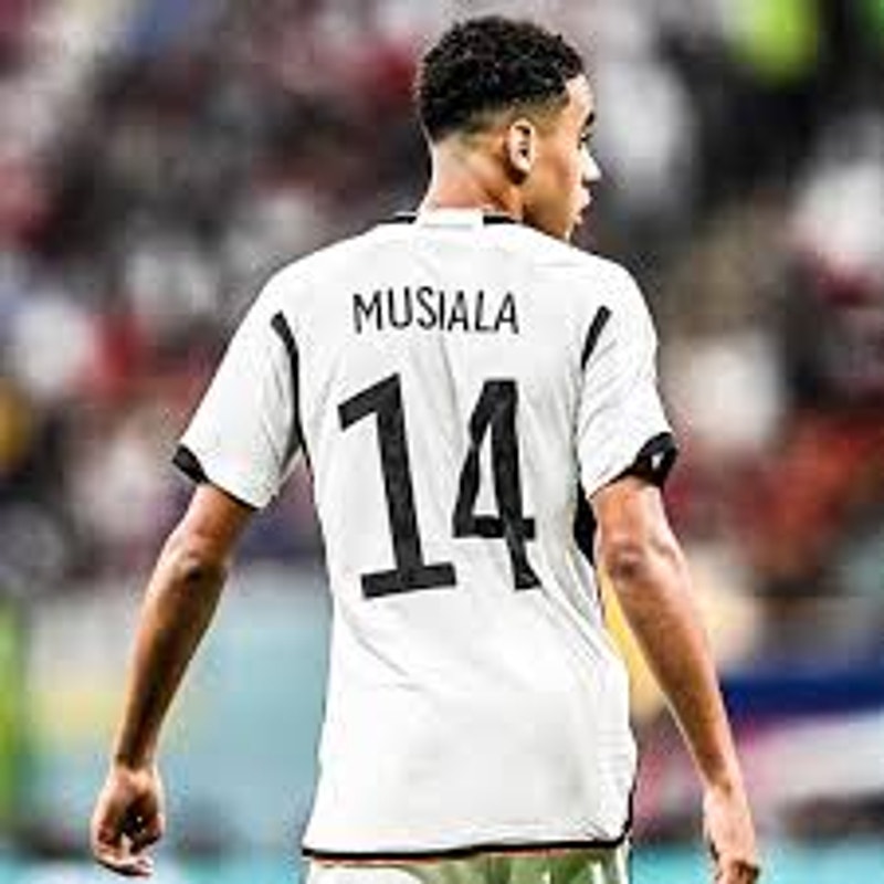 Germany 2022 Home Jamal Musiala Jersey Men's XL Adidas World Cup Fully Patched Rare