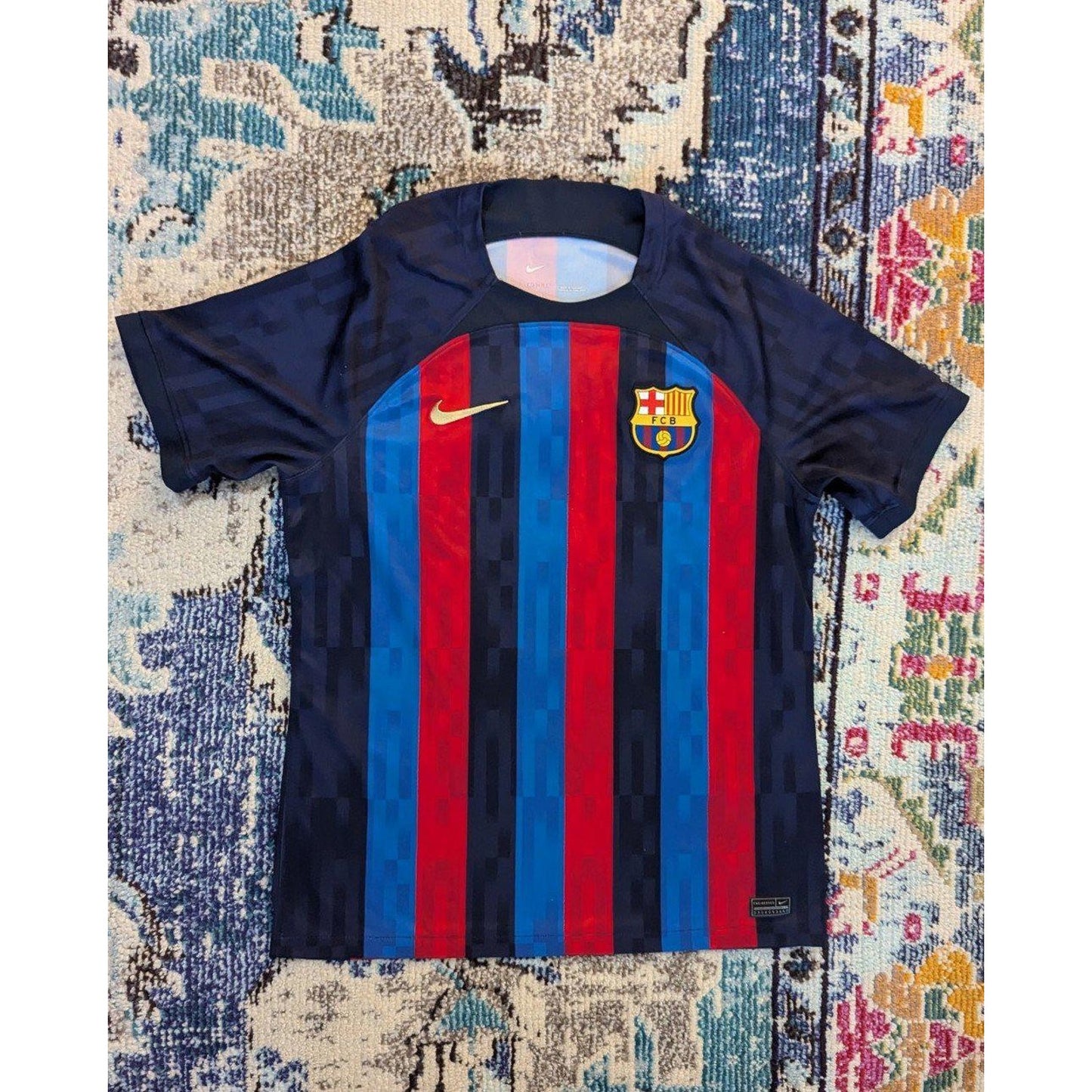FC Barcelona 2022-23 Home Pedri #8 Jersey — Authentic Nike Kit Men’s L — Camp Nou Rising Star