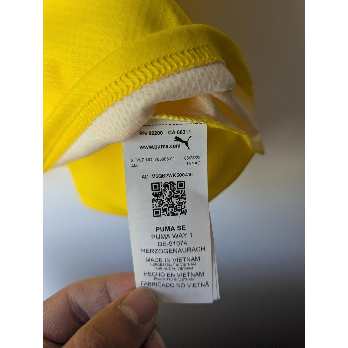 Borussia Dortmund 2022-23 Home Jude Bellingham Jersey - Men's Large