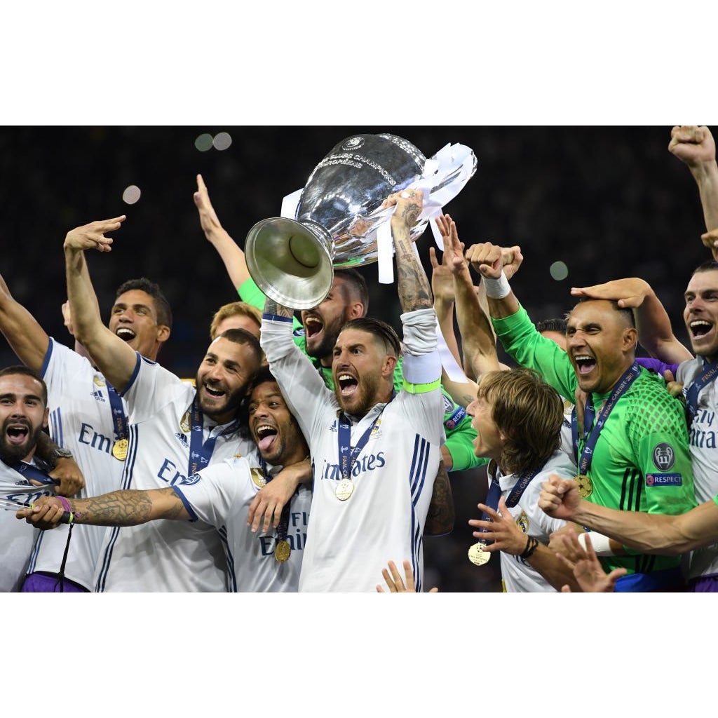 Real Madrid 2016-17 home Ronaldo UCL Final jersey - photo 6