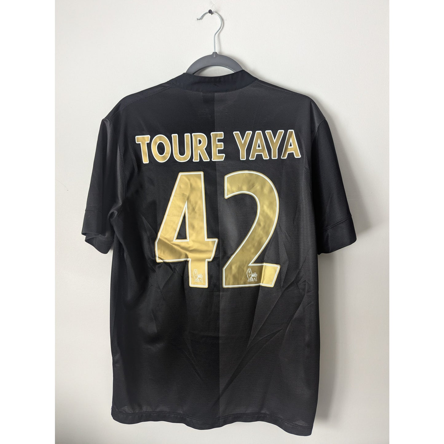 Manchester City 2013-2014 Away Toure Yaya Jersey - Men's Medium