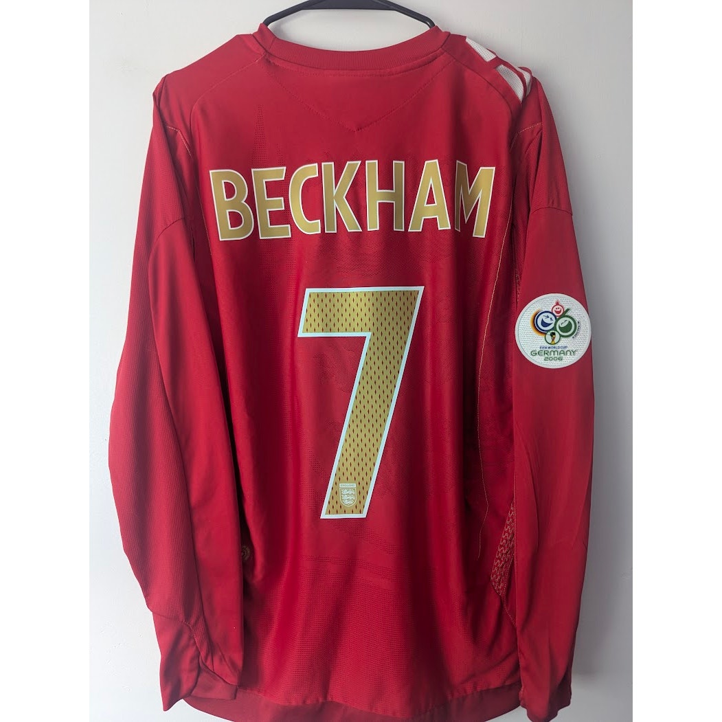 England 2006 Away Beckham Jersey – Men’s Large | Longsleeve World Cup Fully Patched Umbro Shirt