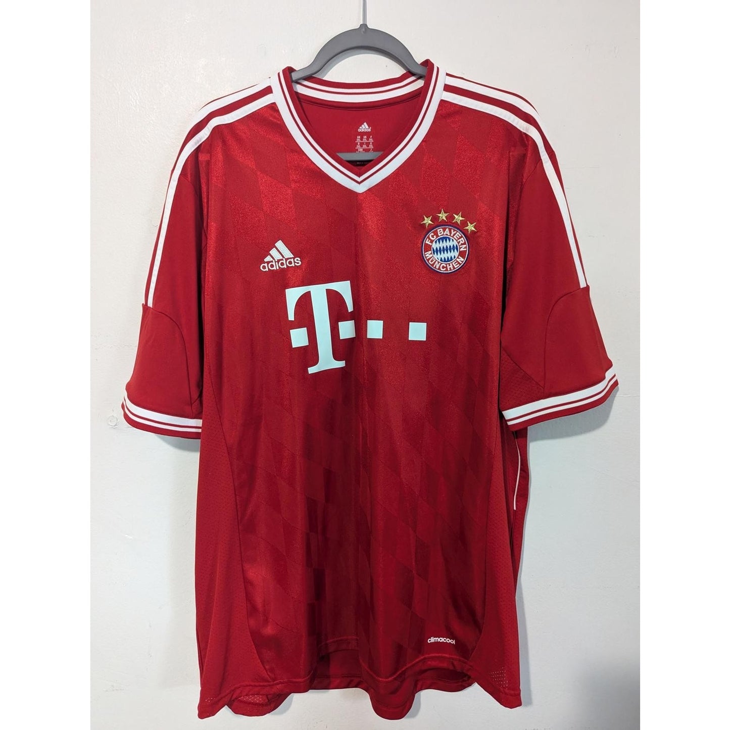Bayern Munich 2013-14 Home Jersey – Arjen Robben #10 – Men’s 2XL