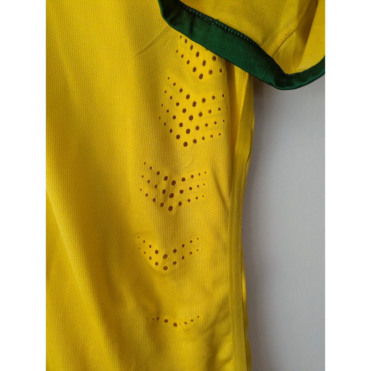 Brazil 2014 Home Neymar Jr Jersey Men's Large Authentic Player Version World Cup Patched Rare