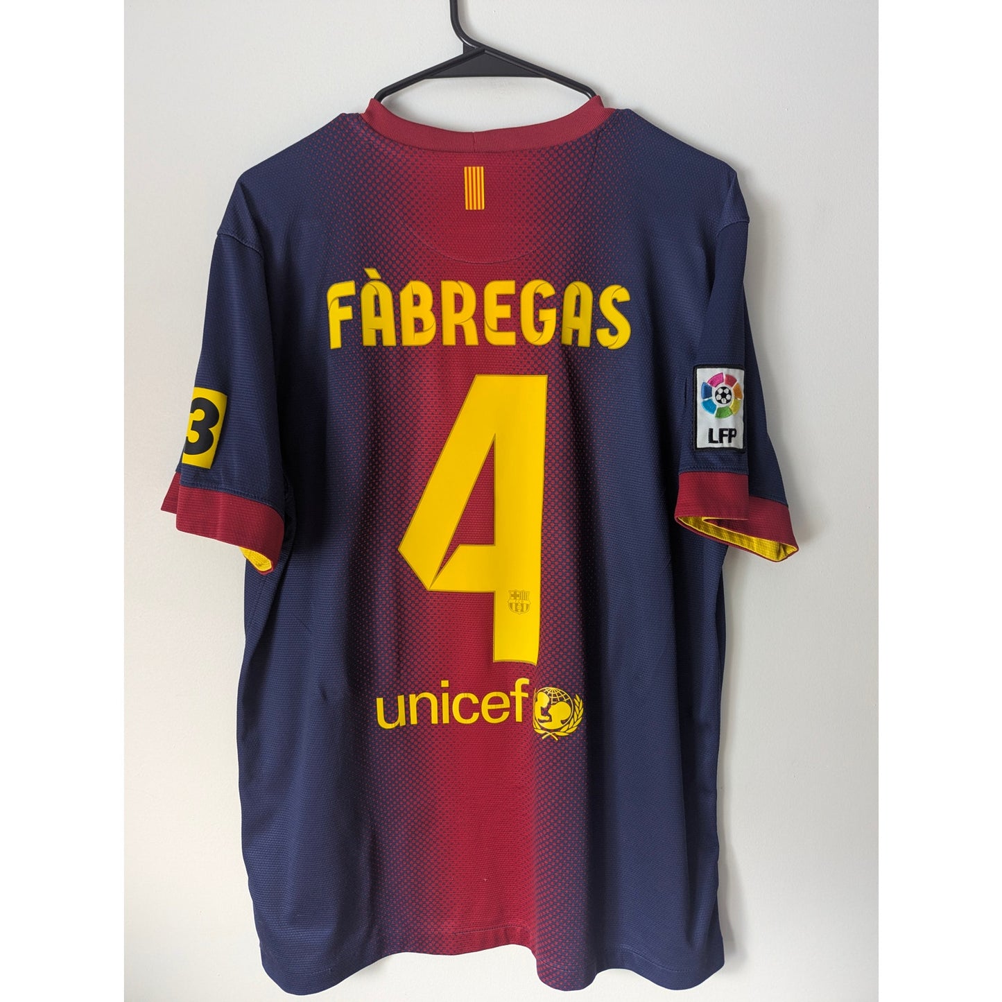 FC Barcelona 2012-13 Cesc Fabregas Home Jersey Men’s Large Authentic Nike Soccer Shirt