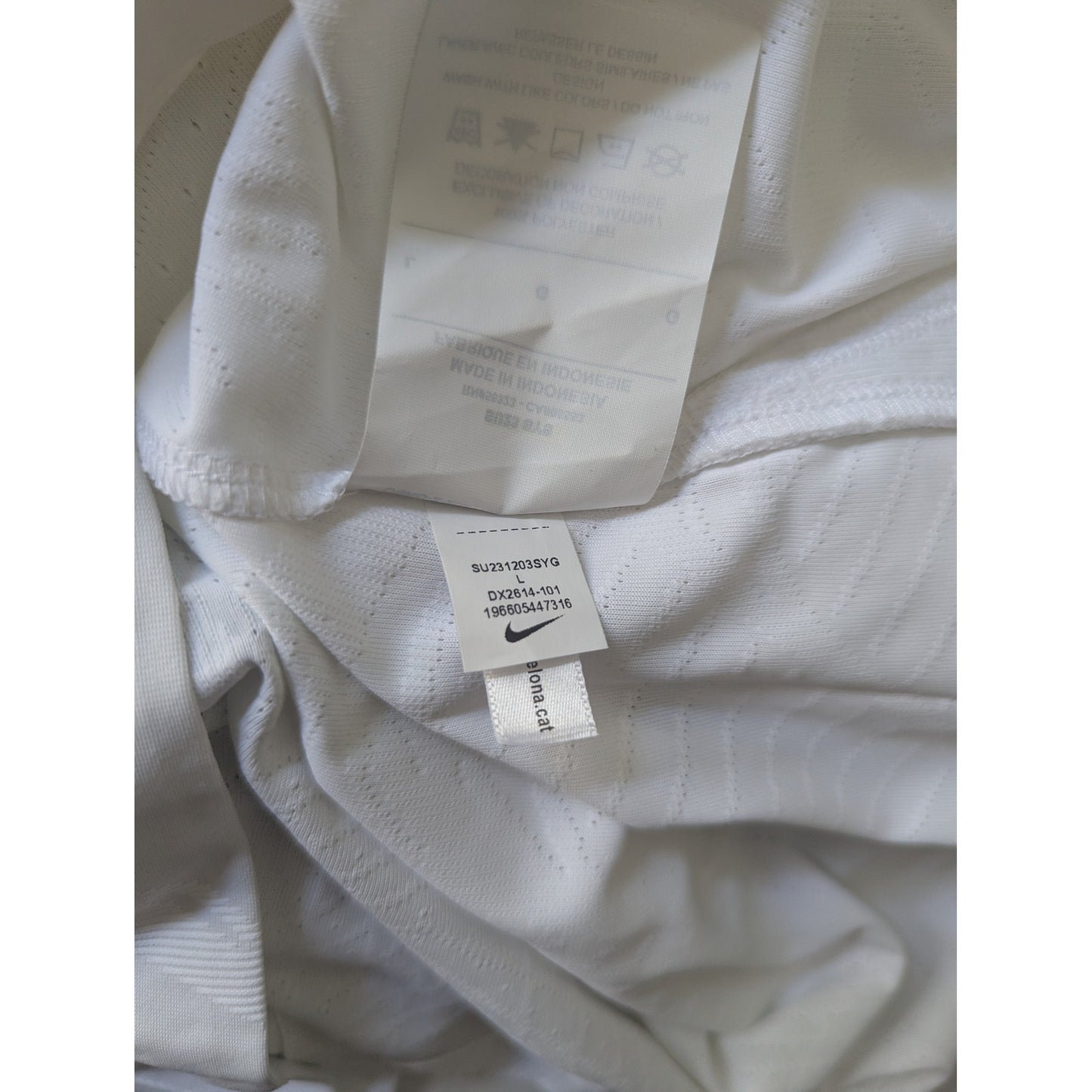 FC Barcelona 2023-24 Away Lamine Yamal Jersey - Men's Large - NWT - Player Version