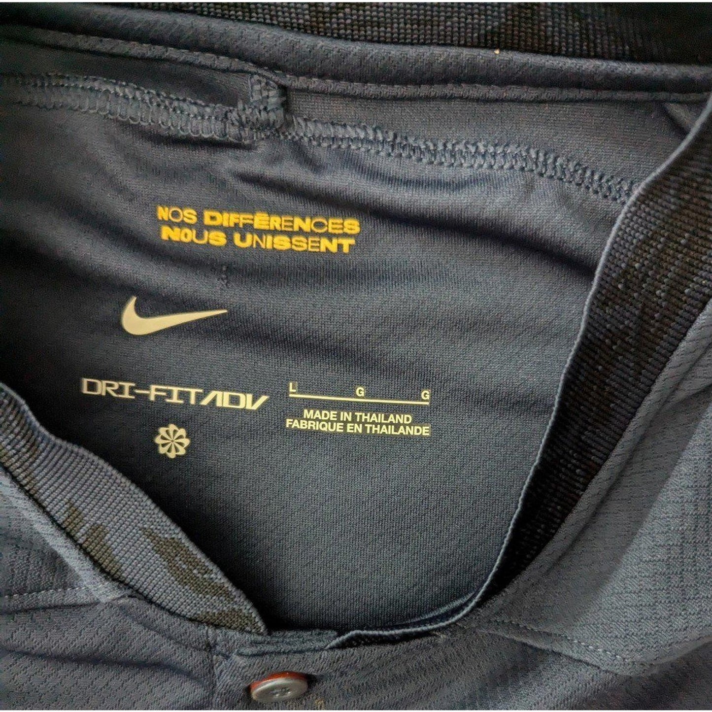 France 2022 Home Kylian Mbappé #10 Jersey NWT - Men’s Large