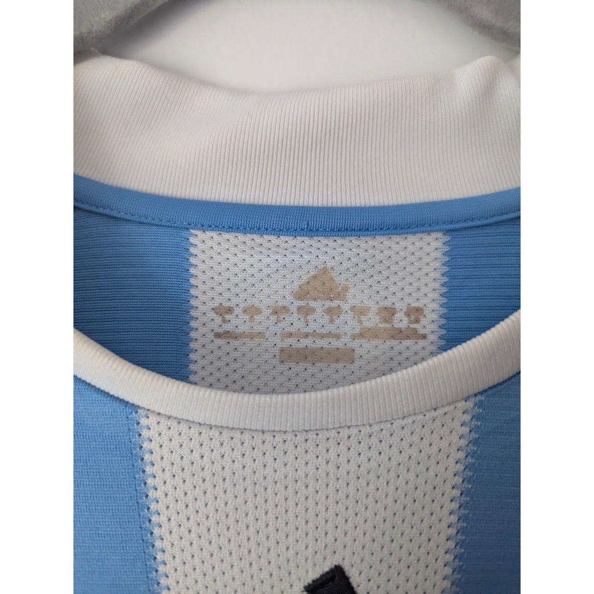 Argentina 2010 World Cup home Messi jersey - photo 3