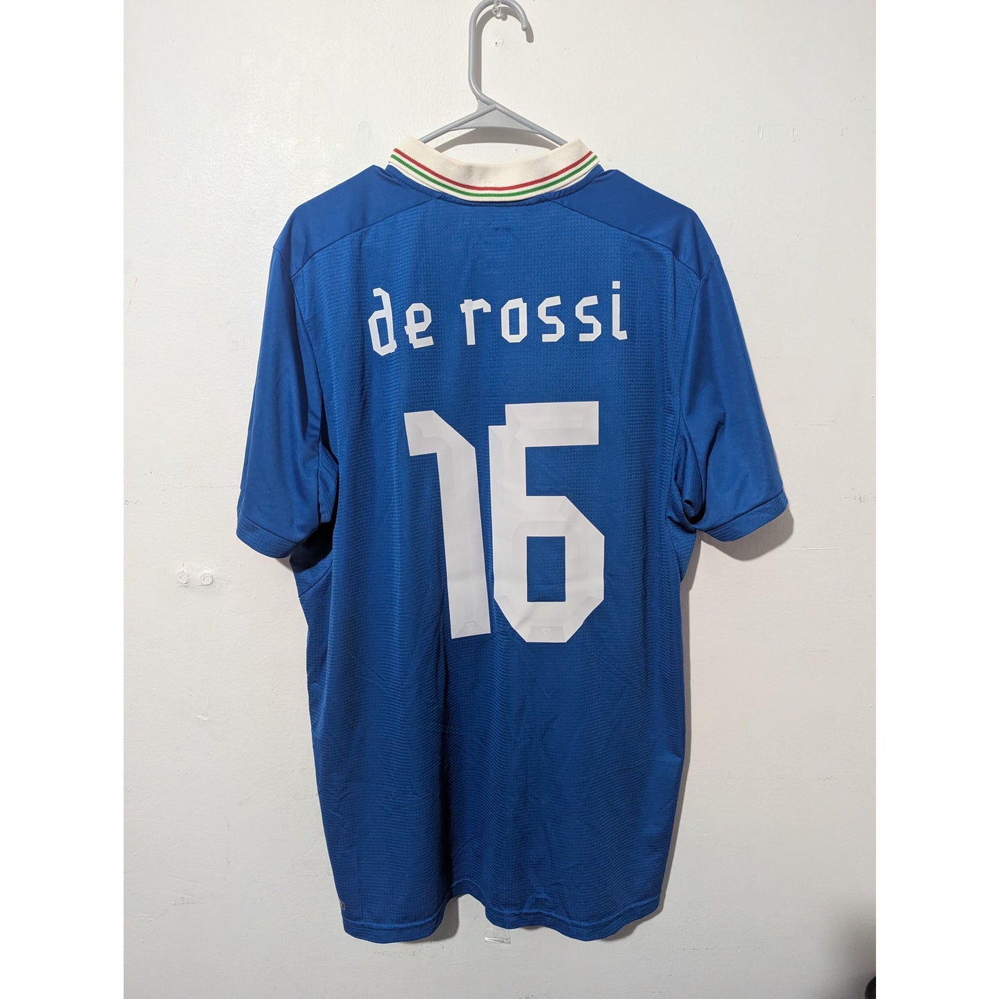 Italy 2012 Home De Rossi Jersey - Men’s XXL