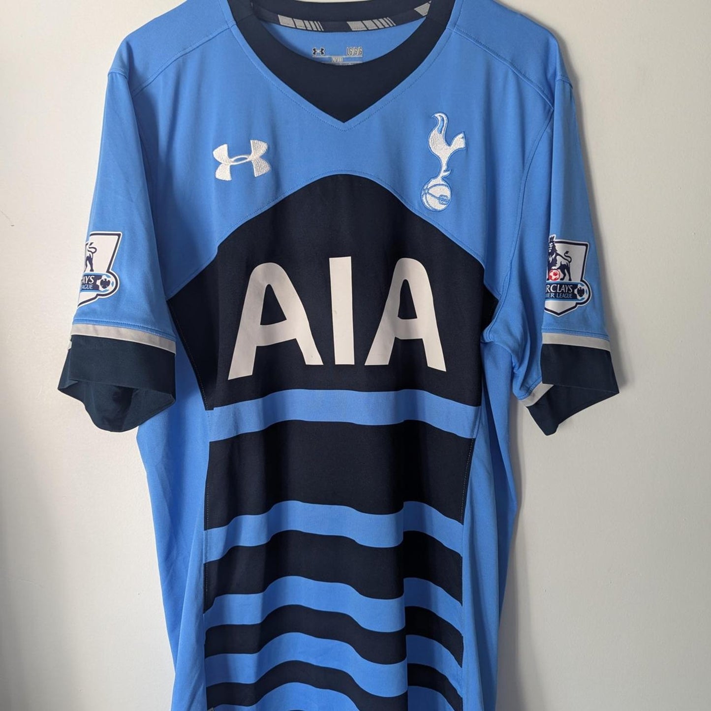 Tottenham 2015–16 Away Kane Jersey – Men’s Large | EPL Fully Patched Nike Shirt