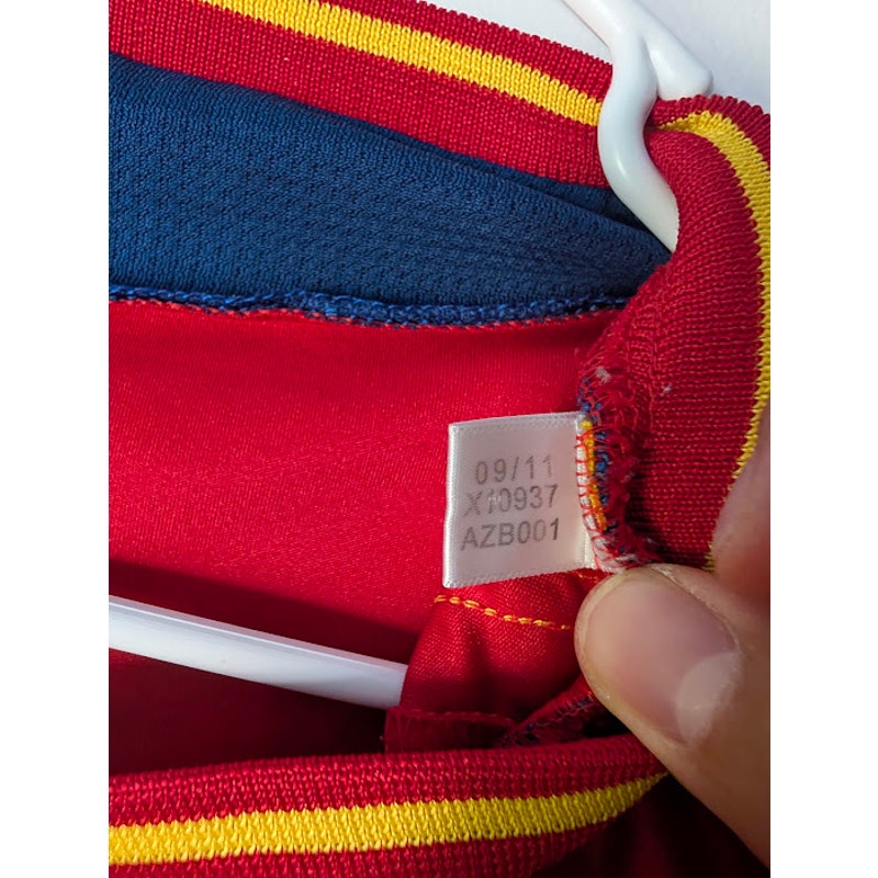 Spain 2012 Home Andres Iniesta #6 Jersey Mens Large Adidas Euro 2012 Vintage