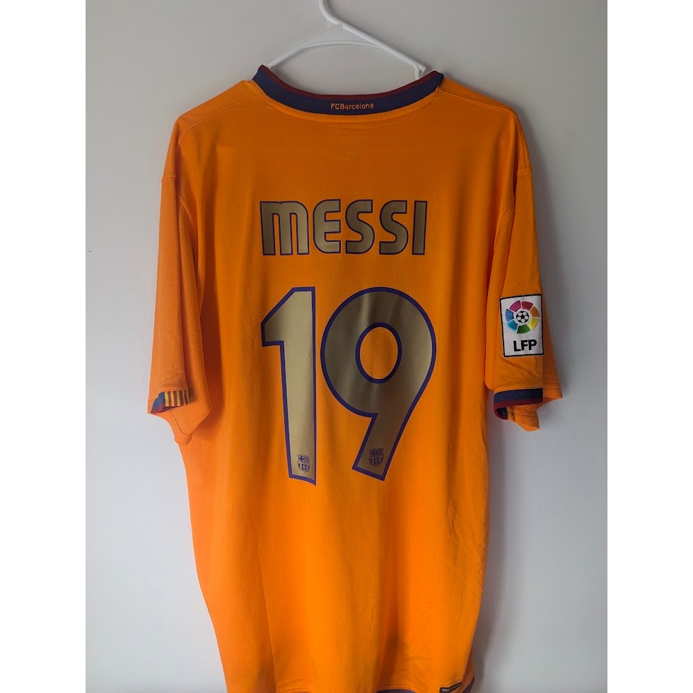 FC Barcelona 2006–07 Away Messi Jersey – Men’s XL | Vintage Nike Football Shirt