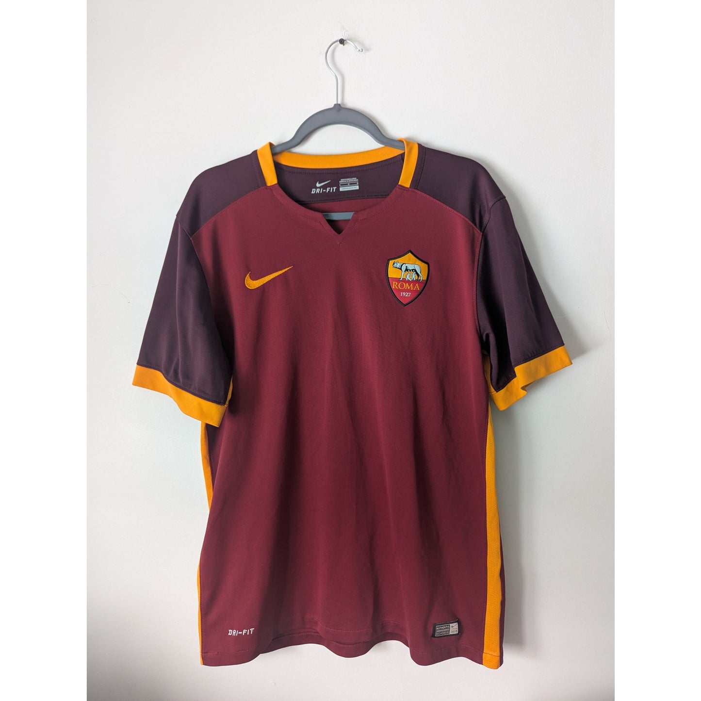 AS Roma 2015-2016 Home Salah Jersey - Men's Large