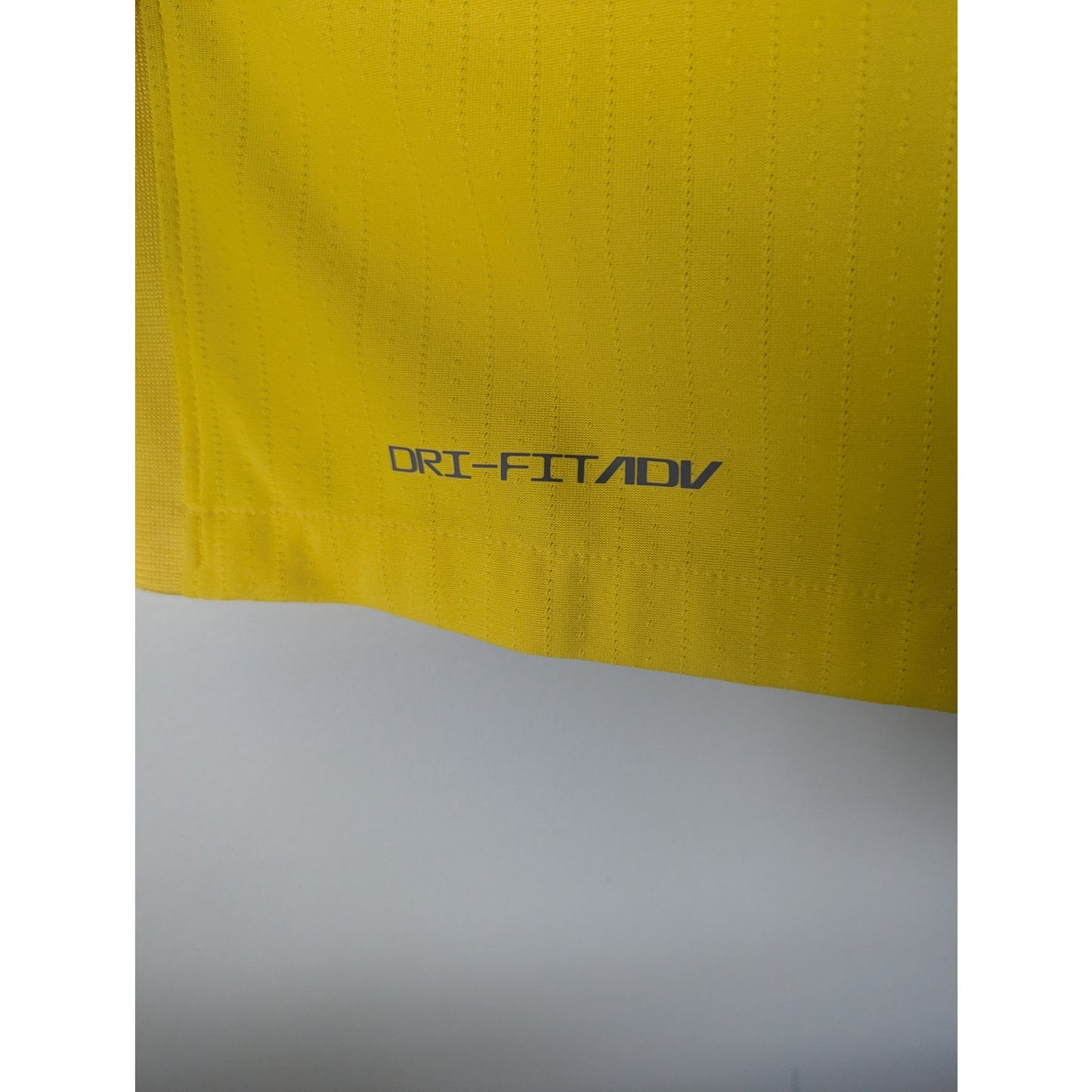 Liverpool 2021-22 Third Salah Soccer Jersey NWT Authentic Nike ADV Men XL Yellow