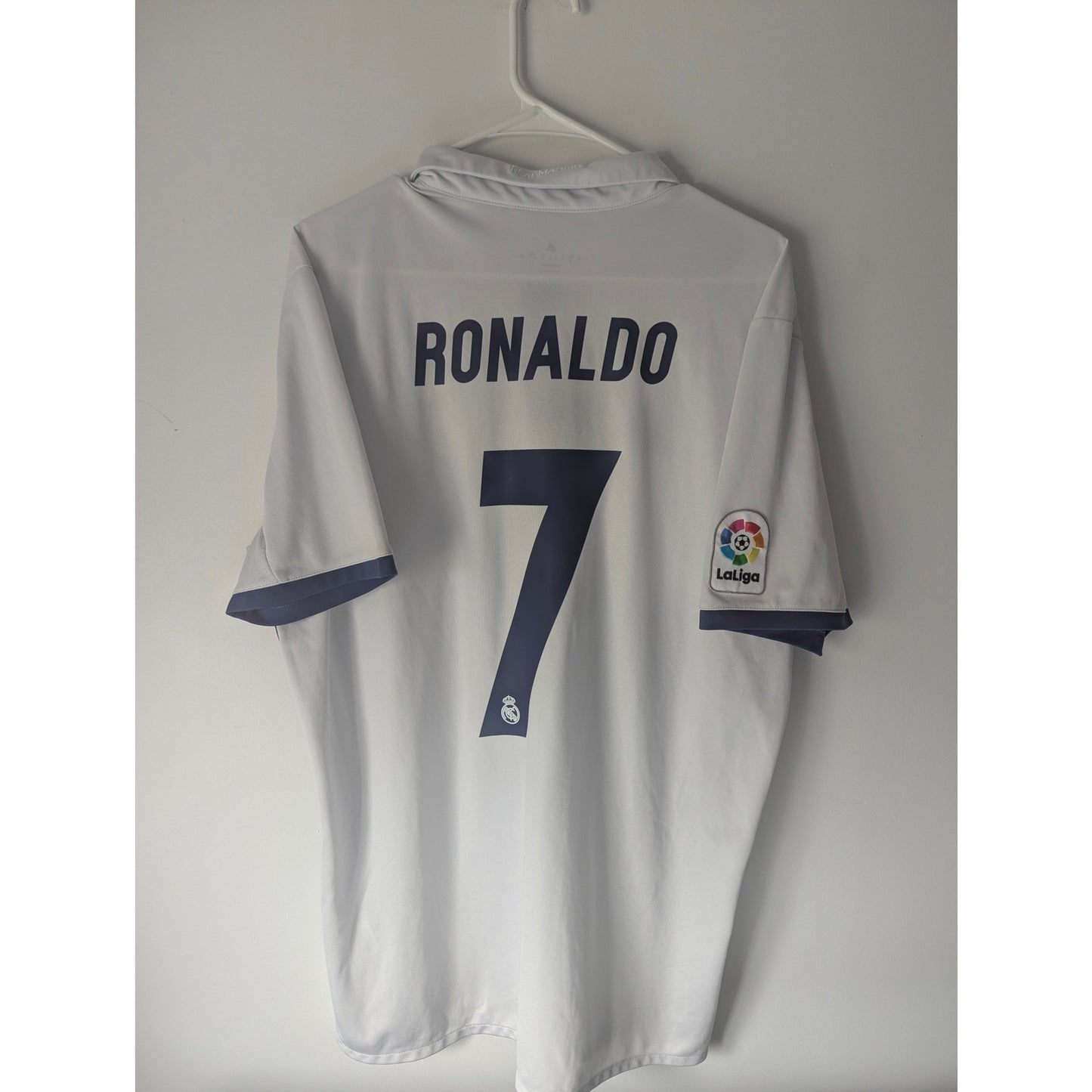 Real Madrid 2016–17 Home Ronaldo Jersey – Men’s XL | Adidas Football Shirt