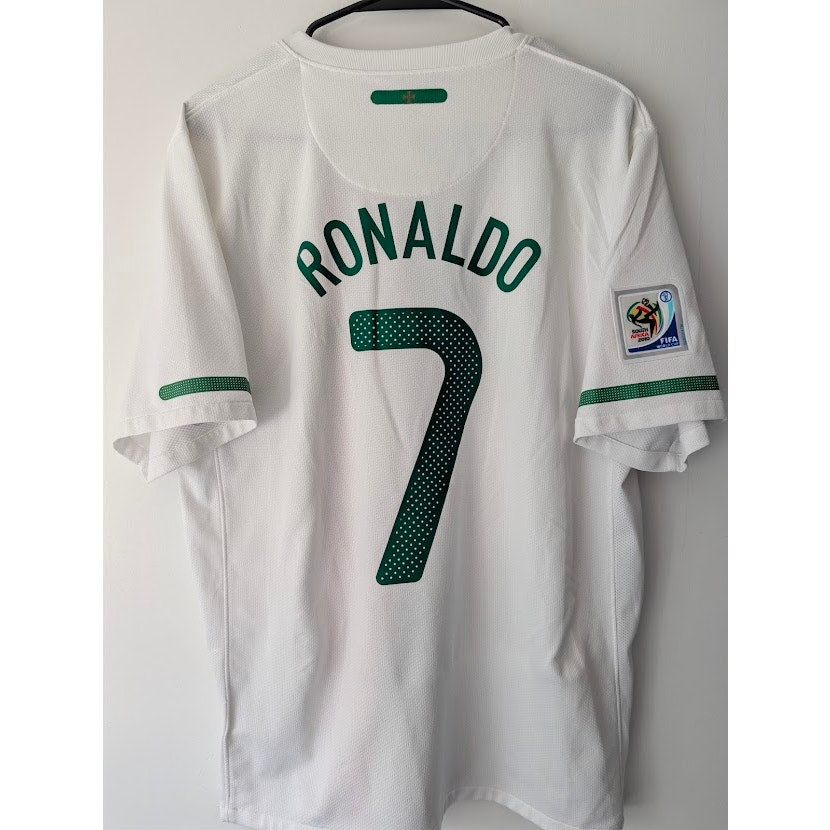 Portugal 2010 Away Cristiano Ronaldo Jersey Men's Large Nike FIFA World Cup Fully Patched
