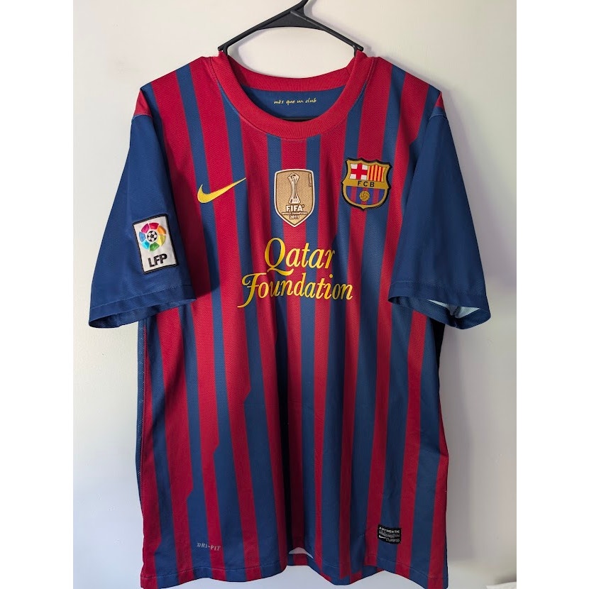 FC Barcelona 2011-12 Home Andres Iniesta #8 Jersey Mens Large Nike CWC Patch Vintage