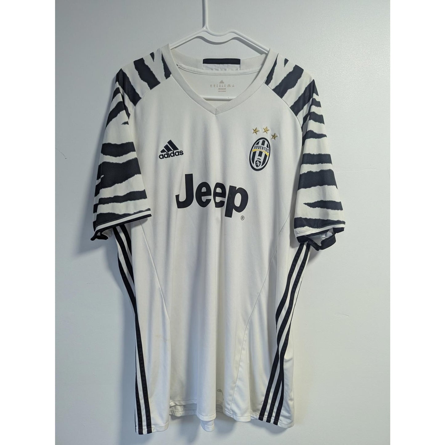 Juventus 2016-17 Third Dybala Jersey - Men’s XL - Iconic Zebra Kit