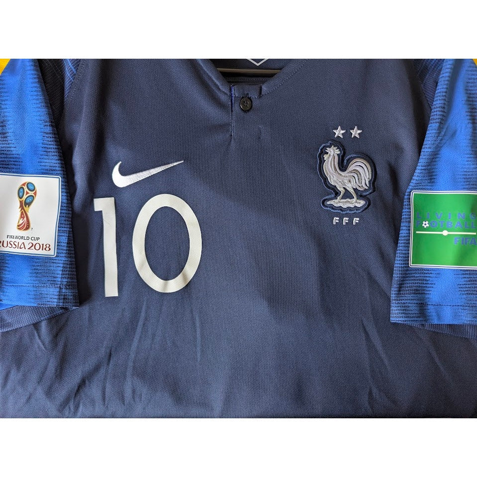 France 2018 Home Mbappé Jersey – Men’s Large | World Cup Fully Patched Shirt