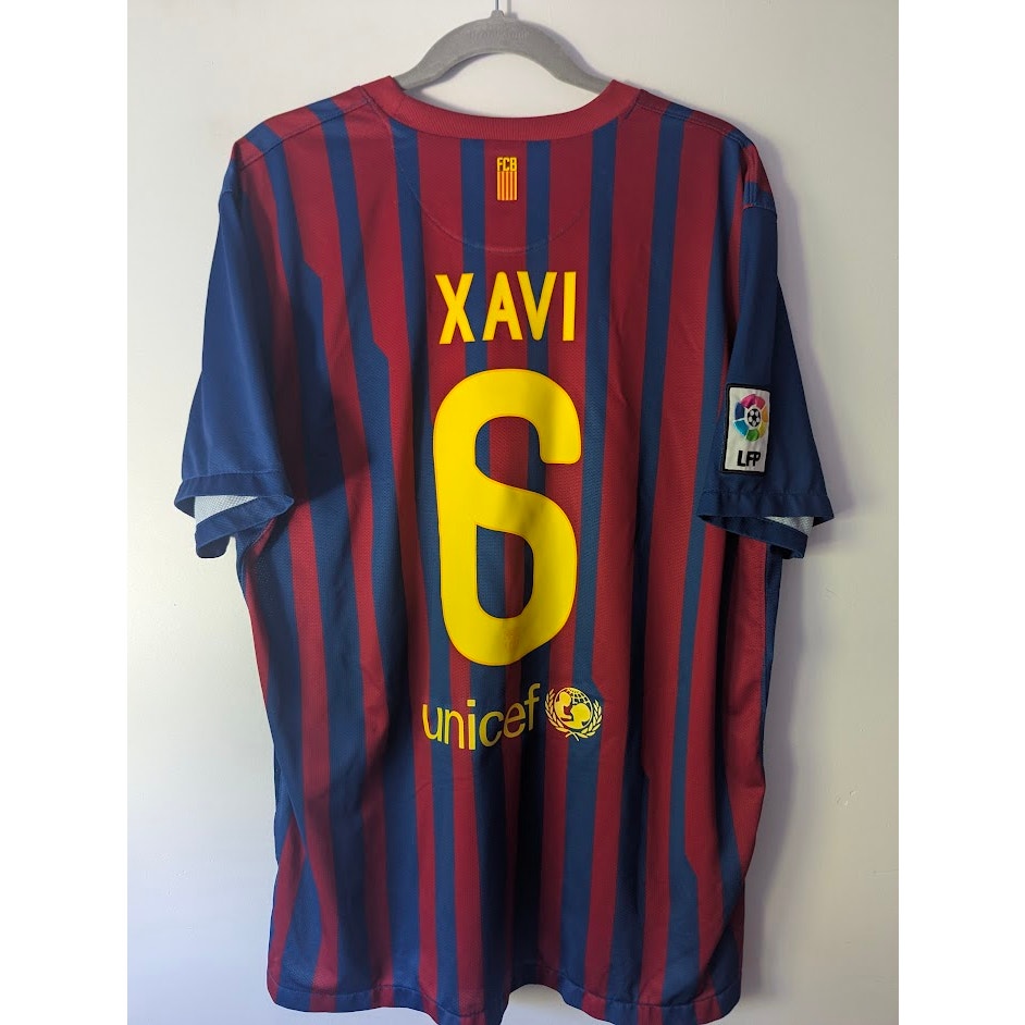 FC Barcelona 2011-12 Home Xavi Jersey Men’s XL Nike Authentic Vintage Soccer Shirt