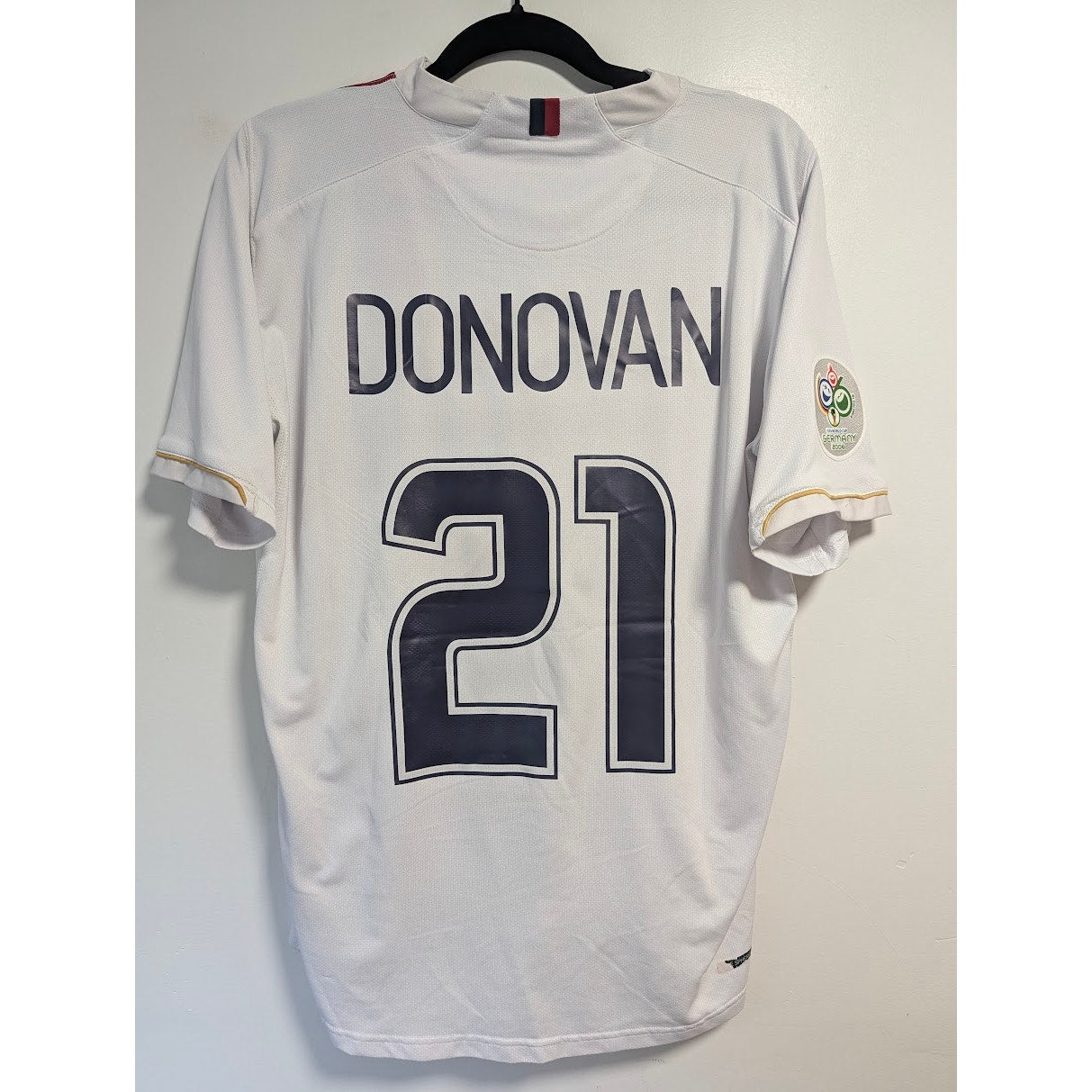 USA 2006 Home Donovan Jersey – Men’s Large | World Cup Fully Patched Nike Shirt