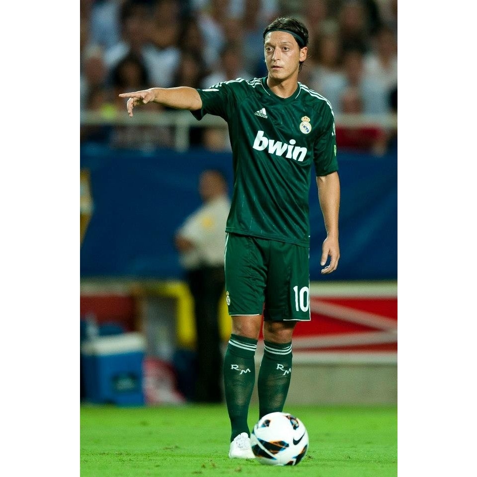 Real Madrid 2012-13 Third Ozil Jersey LS Men's XL Authentic Adidas Kit