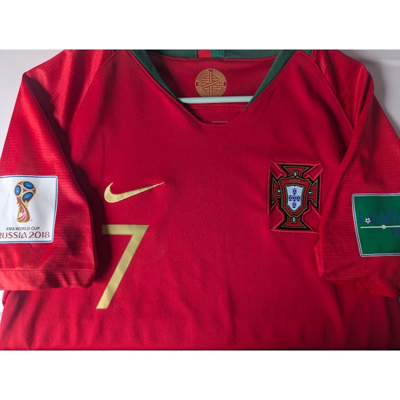 Portugal 2018 Home Ronaldo Jersey – Men’s Large | World Cup Fully Patched Nike Shirt